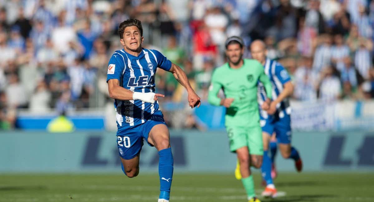 Simeone durante el encuentro ante el Atlético de Madrid. /Alavés