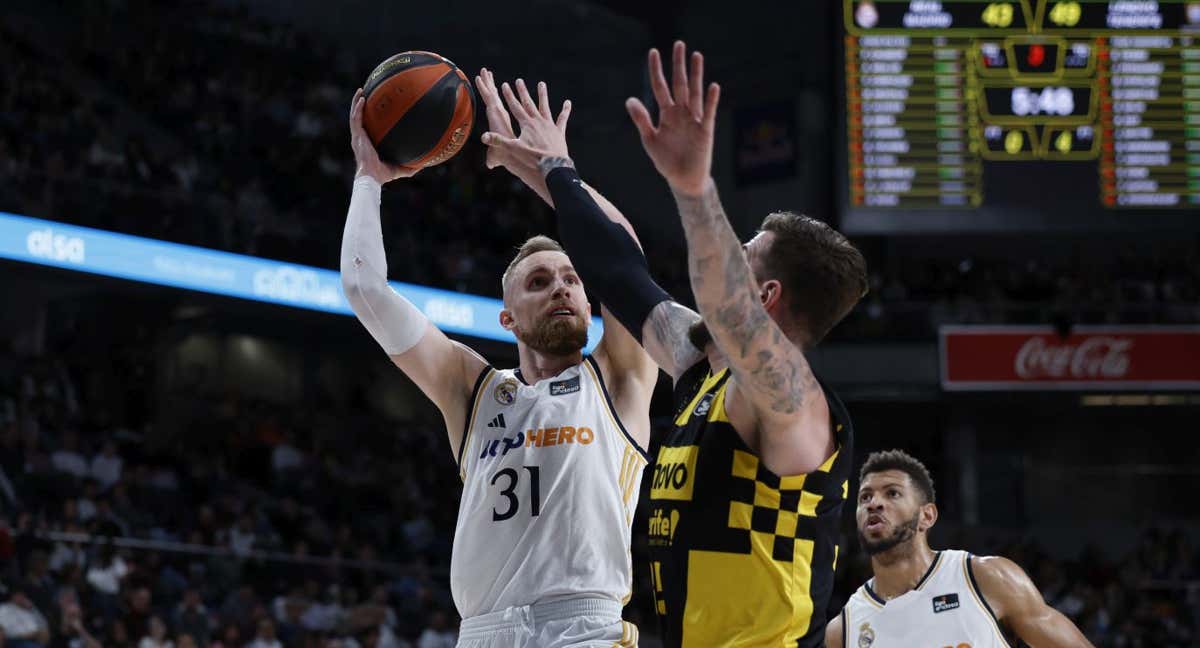 El Real Madrid de Baloncesto en un partido de esta temporada./Fran Guerra