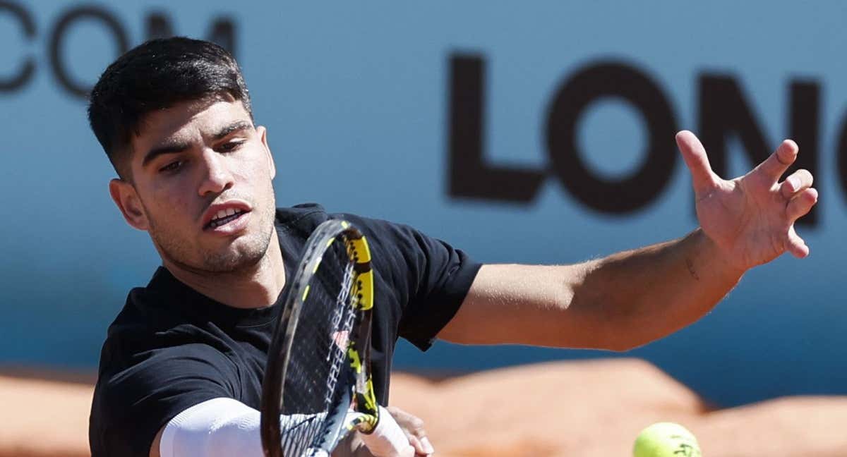 Carlos Alcaraz quiere ganar su tercer Open de Madrid consecutivo. /EFE