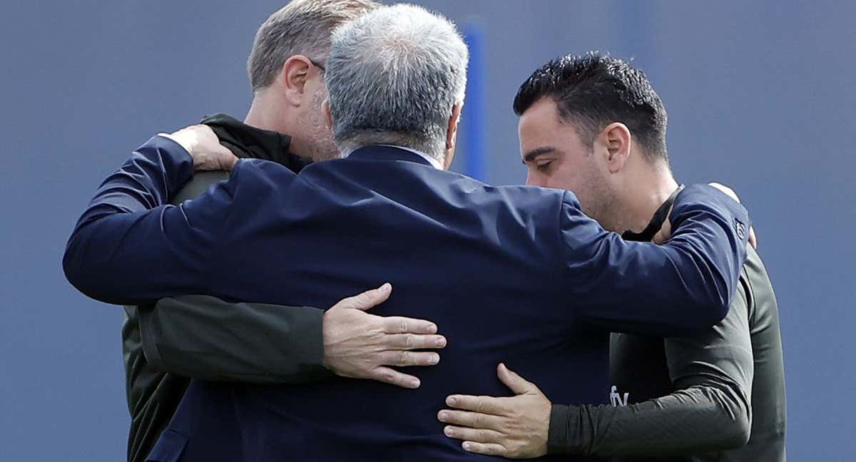 Xavi Hernández tiene el apoyo de Laporta.