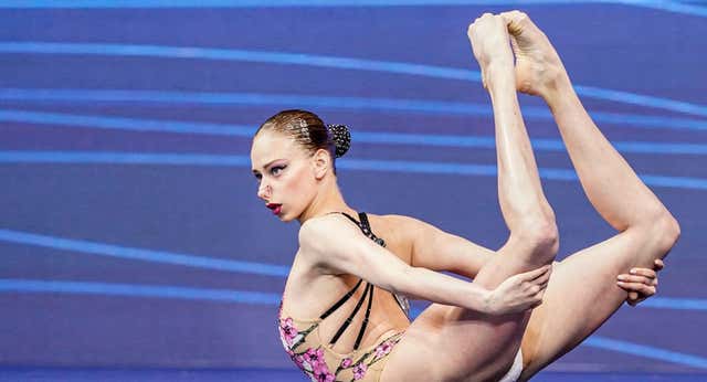 Las bombas precipitan el final de la mayor estrella de la natación artística: ‘Era una crack máxima’