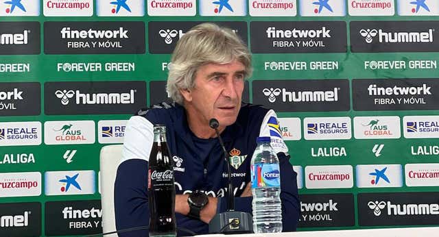 Pellegrini: «Cuando se pierde un derbi las primeras 24 horas son malas, pero aquí es un mes»