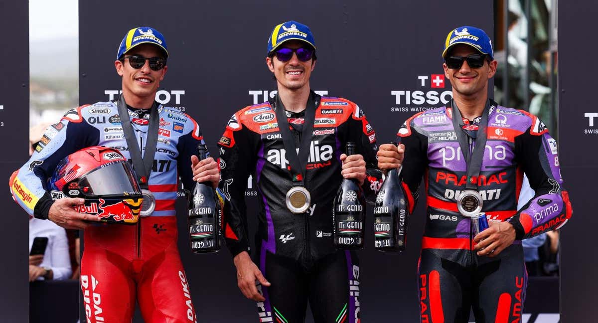 Marc Márquez, Maverick Viñales y Jorge Martín, de izquierda a derecha, en Portimao esta temporada.