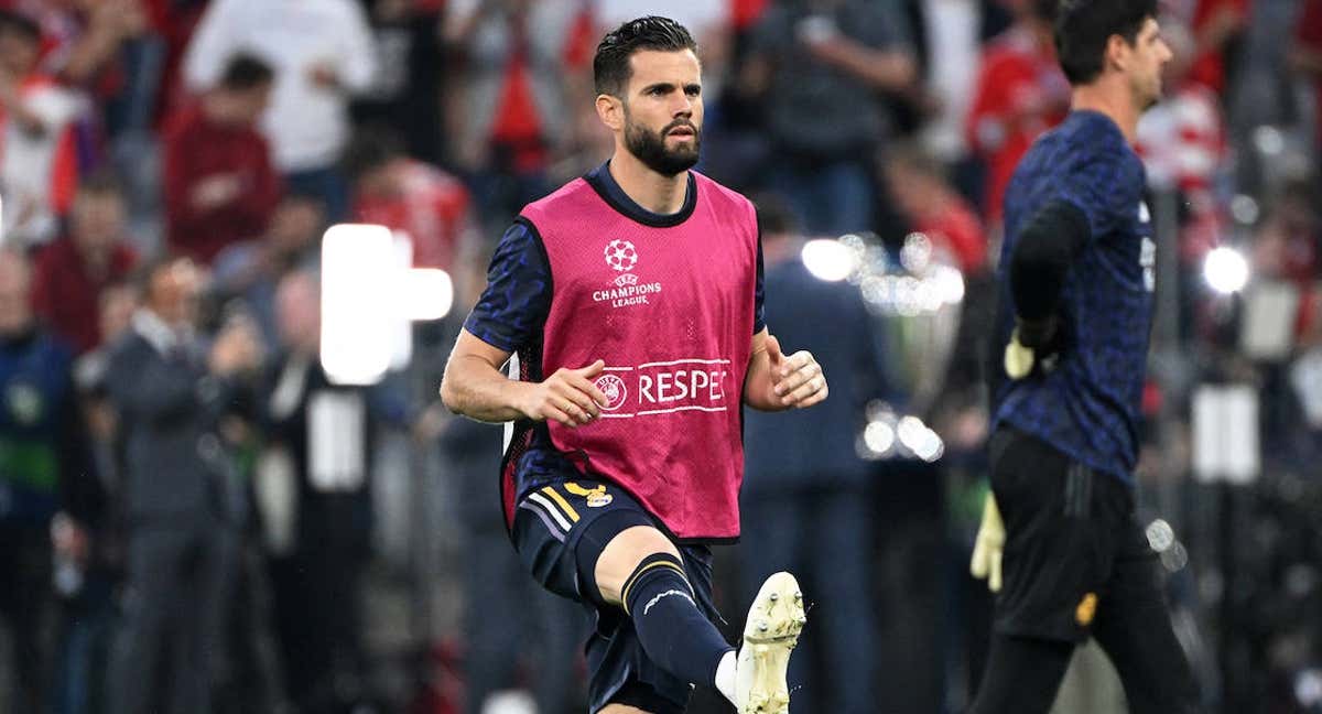 Nacho, calentando en el Allianz Arena.