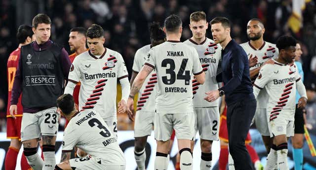 Una nueva gesta del Leverkusen: Xabi Alonso, a tres partidos de ganar el triplete