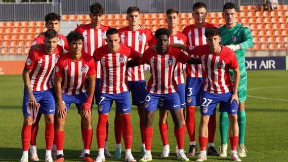 El Atlético 'B' durante un partido esta temporada. /@ATLETIACADEMIA