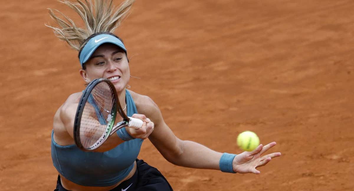 Paula Badosa golpea una derecha durante el Mutua Madrid Open.