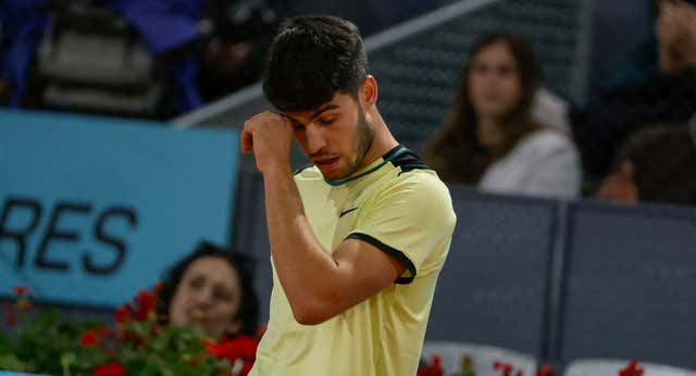 Carlos Alcaraz no estará en Roma y despierta dudas con Roland Garros: “Necesito descanso para poder jugar sin dolor…”