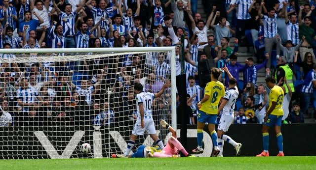 Becker impulsa a la Real Sociedad a Europa mientras Las Palmas sigue de vacaciones