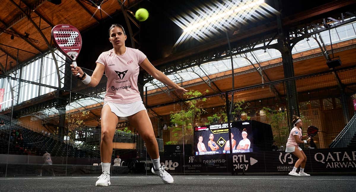 Delfi Brea durante el Premier Padel de Bruselas./PREMIER PADEL