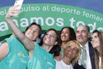 'Las 35 de Iberdrola': la compañía amplía su apuesta por el deporte femenino con pádel, golf y ciclismo