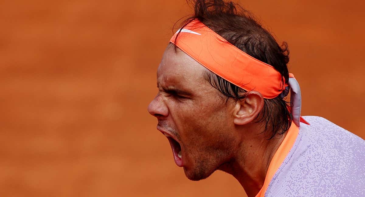 Rafa Nadal celebra un punto durante su debut en el Masters 1000 de Roma./REUTERS