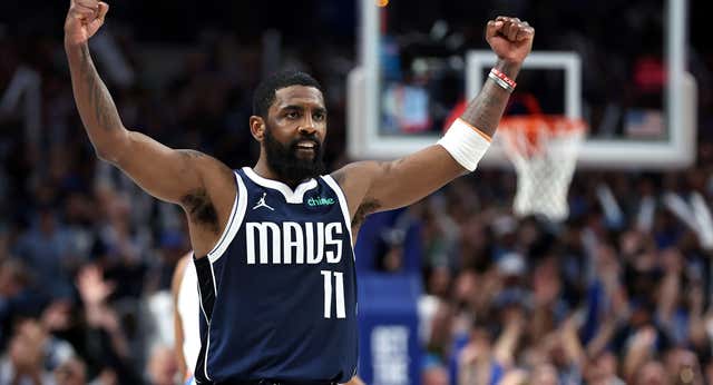 Kyrie Irving y un tocado Luka Doncic llevan a Dallas Mavericks a colocar el 2-1