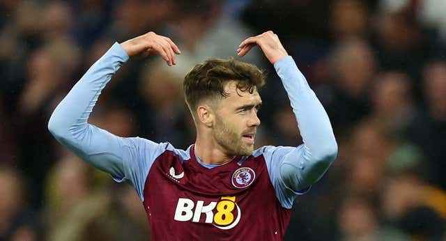 El Aston Villa de Emery acaricia su clasificación para la Champions tras un empate milagroso frente al Liverpool