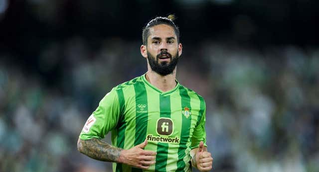 Isco sueña con la Eurocopa que puede cancelar su luna de miel: «Hemos sacado el seguro por si suena la flauta»