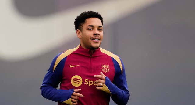 Vitor Roque, el incendio que viene en el Barça