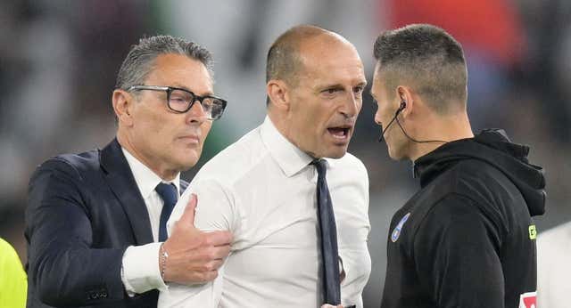 Allegri insulta a árbitros, a su director deportivo… y al director de un medio: «Te arranco las dos orejas»