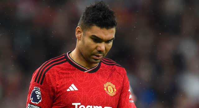 Casemiro rompe su silencio e ilustra el dolor que atraviesa por las durísimas críticas: ‘¿Ya no valgo nada?’