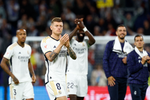 Mazazo para el vestuario del Madrid, que intentó volver a convencer a Kroos: «Toni también sería el mejor con 40»