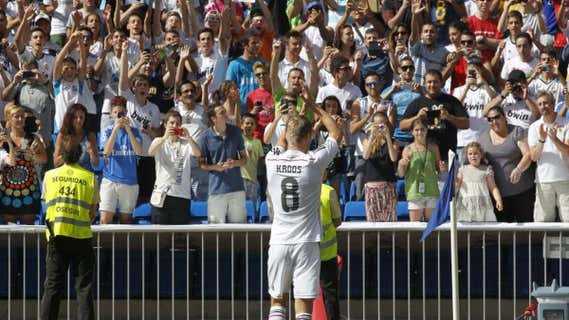 Toni Kroos, el día de su presentación en el Santiago Bernabéu en 2014. /EFE