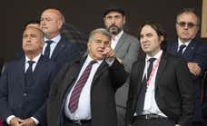 Semana de silencios y con la agenda en el aire de un Laporta que se enroca en echar a Xavi