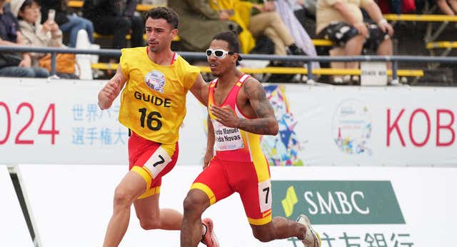Eduardo Uceda logra el bronce en el 100 metros del Mundial de Kobe