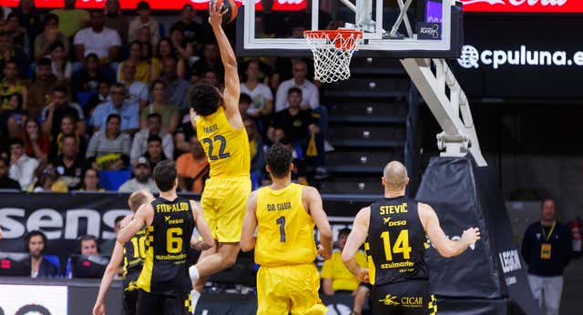 Tomas Satoransky clasifica al Barça y habrá Clásico en semifinales frente al Real Madrid