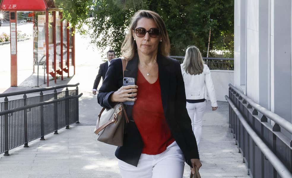 Elvira Andrés, jefa de gabinete de Rocha en la RFEF, desmiente a Rubiales: “No vi el contrato de la Supercopa hasta después de su firma”