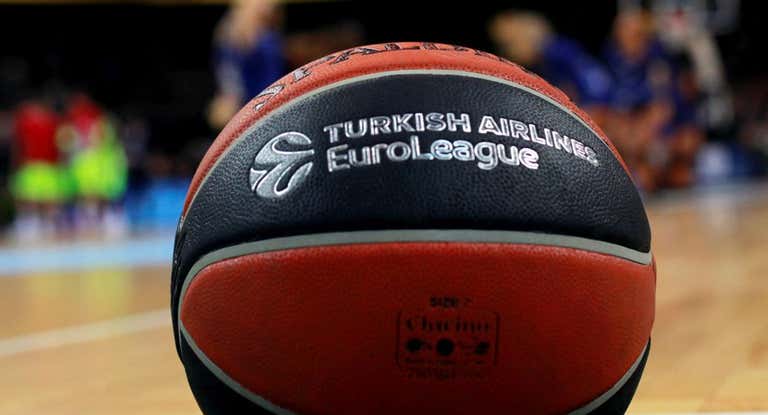 El balón de la Euroliga.