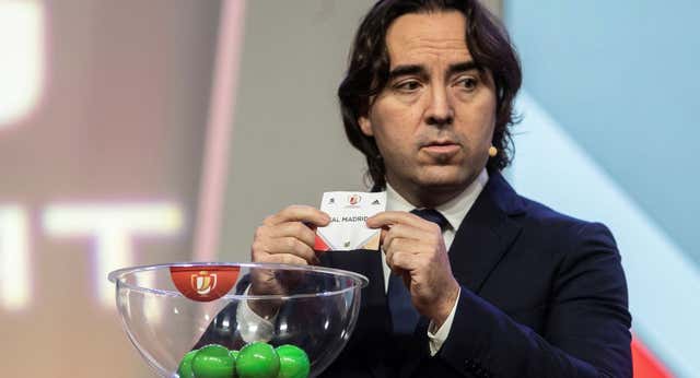 El Rayo reacciona a tiempo por su Centenario y anuncia un partido de leyendas