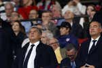 El Barça vive del pasado en un presente absurdo donde no existe el futuro