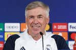 Ancelotti se ríe con el debate de la portería y lanza un 'dardo': «Muchos verán el partido por la TV»