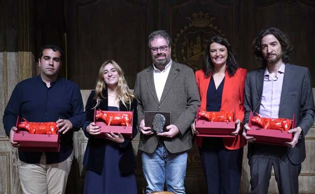 Los ganadores y premiados.  El Correo