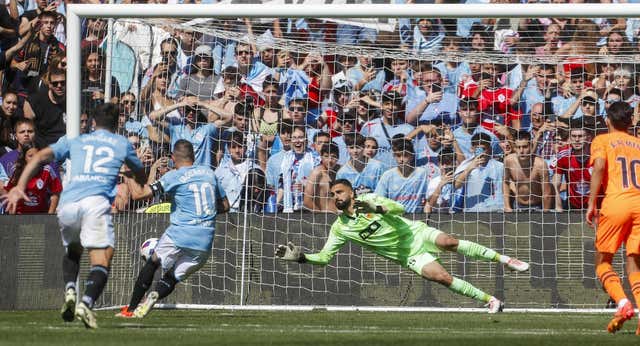 El eterno olvidado en la Selección española: Iago Aspas volvió a estar entre los mejores de LaLiga