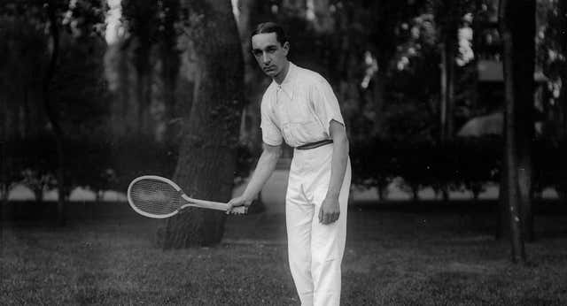 El francés olvidado que fue el rey de Roland Garros hasta que llegó Nadal: «Dijo que era el primer caso de dopaje del tenis»