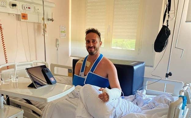Andrea Dovizioso tras su accidente haciendo motocross.  Instagram