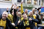 La afición del Borussia Dortmund avisa: «No se verá el muro amarillo original en Wembley»