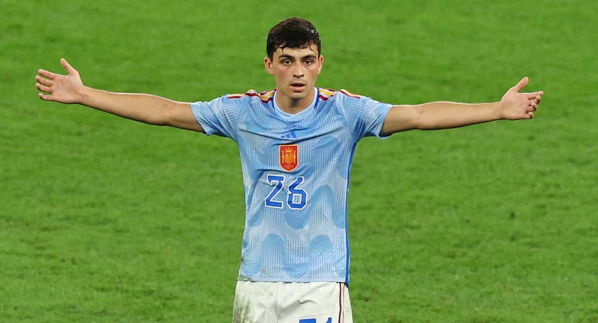 Pedri pide explicaciones en uno de los partidos decisivos del pasado Mundial de Catar.
