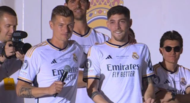 Kroos proclama a su heredero en Cibeles… y Ancelotti deja un momentazo con Güler