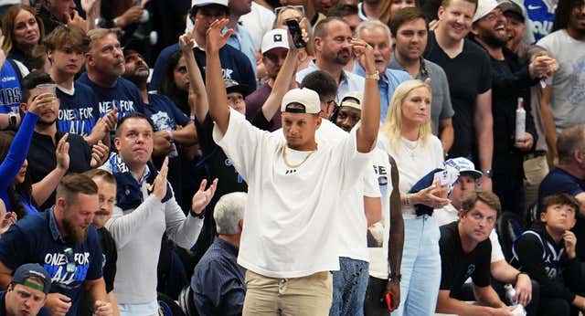 Patrick Mahomes, el ‘sexto hombre’ de los Mavs de Doncic: “Tengo una estupenda relación con Luka”