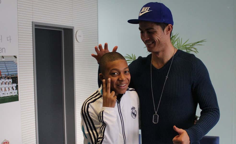 El mensaje emocionado de Cristiano Ronaldo con el que siempre soñó Mbappé: «Mi momento para verte«