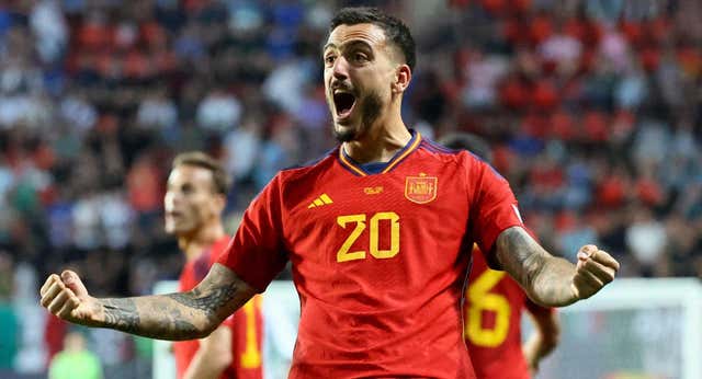 El tuit de Joselu a Pedrito hace 8 años que explica por qué no le importa ser suplente: “Muchos desempeñaríamos tu rol felices”