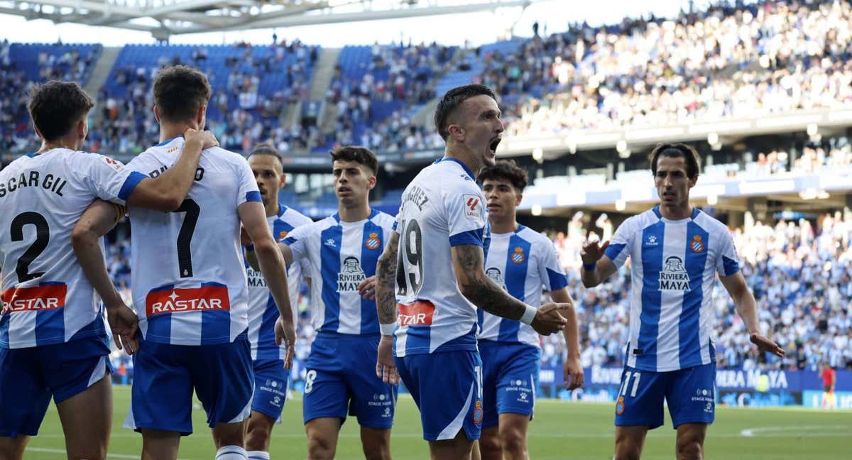 Celebración del primer gol ante el Cartagena por parte de los jugadores del Espanyol. /RCDE