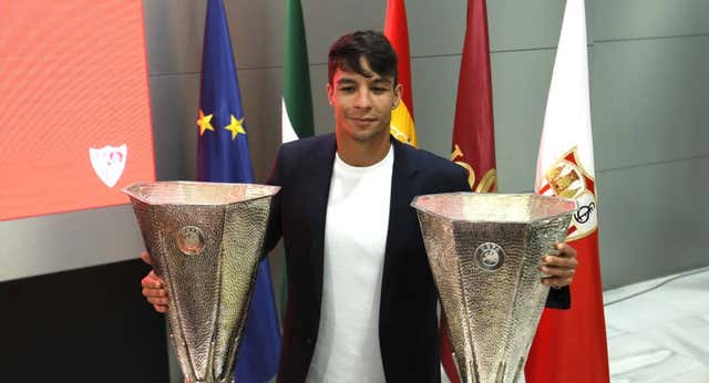 Óliver Torres seguirá los pasos de Canales y jugará en Monterrey