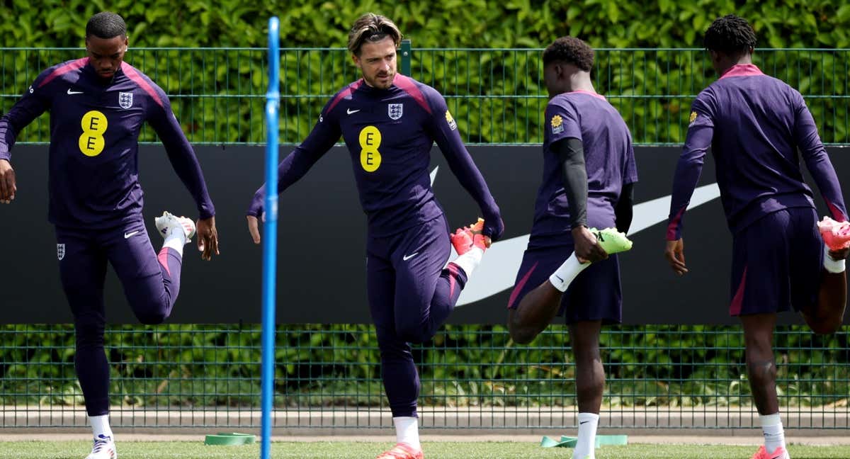 Jack Grealish durante el entrenamiento previo a su descarte con Inglaterra./AFP