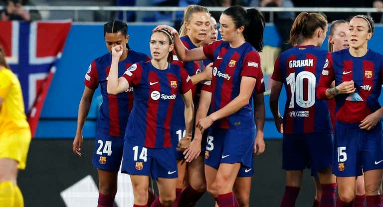 Aitana Bonmatí celebrando un gol.