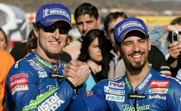 Gibernau, junto a Melandri.