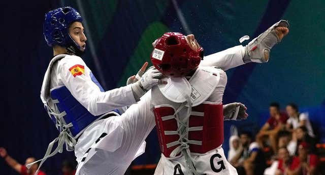 El debut agridulce de Adrián Vicente en unos Juegos: «¿Qué haces? Estás robando una plaza»