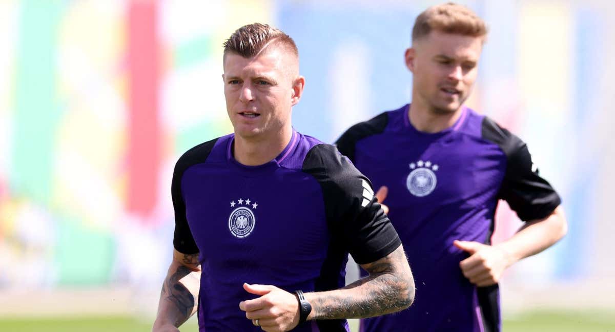 Kroos en un entrenamiento con Alemania./Getty