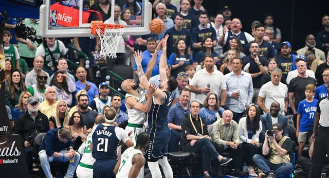 Una paliza en la noche perfecta de Dallas Mavericks alarga la serie y aplaza la fiesta de los Celtics
